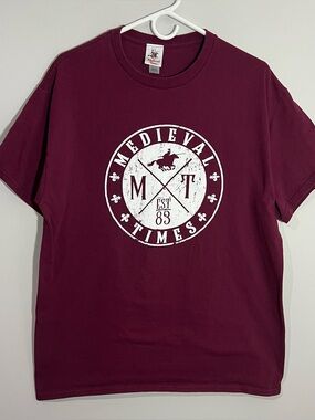 Medieval Times Jousting Dinner Burgundy White Short Sleeve T-Shirt Mens Large